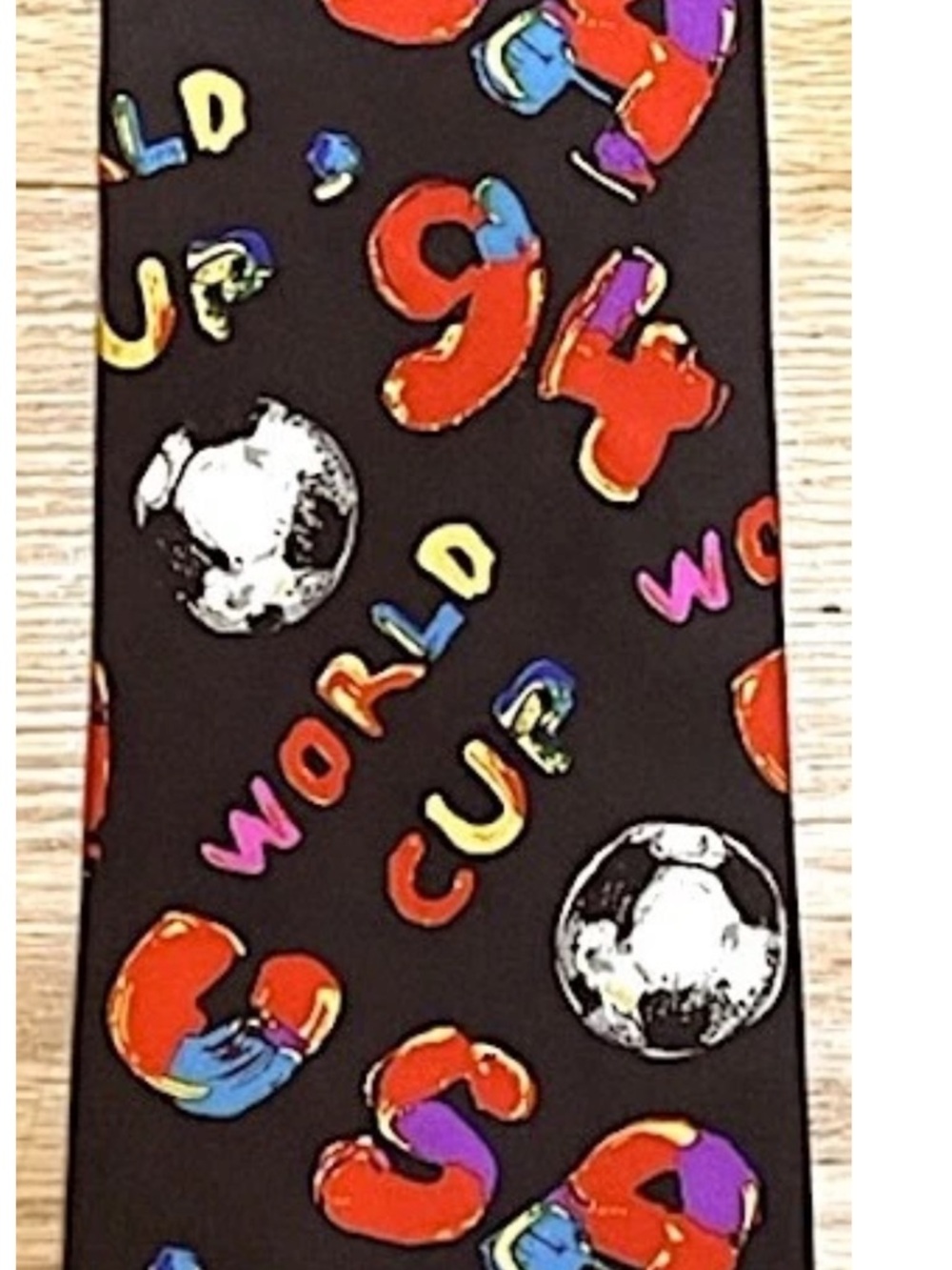 Peter Max World Cup Tie. Excellent condition!